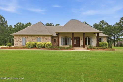 304 Kitty Hawk Circle, Brandon, MS, 39047 | Card Image