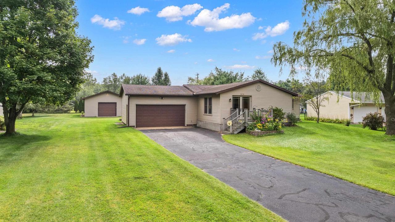 Birch Dr, Plover, WI 54467