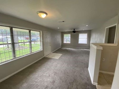 5322 Dewberry St, Houston, TX, 77021-3745 | Card Image