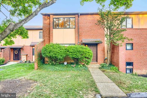 8223 Ruxton Crossing Ct, TOWSON, MD, 21204-2060 | Card Image