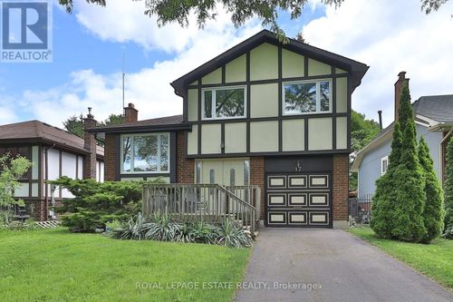 17 Jacob Drive, Whitby (Lynde Creek), ON, L1P1A9 | Card Image