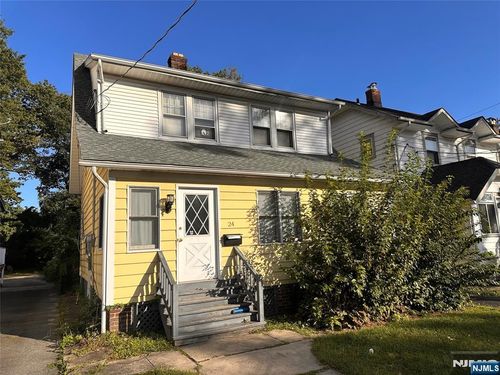 24 Ridgewood Ave, Irvington, NJ, 07111-1505 | Card Image