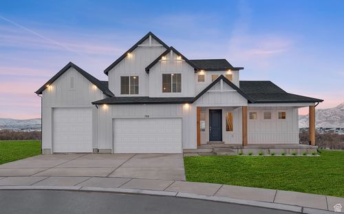 207-231 E Cherry St, Grantsville, UT, 84029-9412 | Card Image