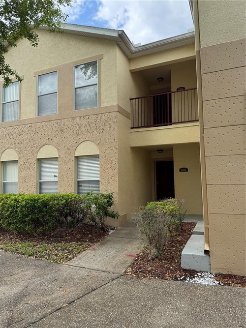 apt-a-2720 Club Cortile Cir, Kissimmee, FL, 34746-5779 | Card Image