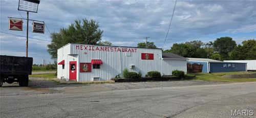 2001 Hildebrand St, Madison, IL, 62060-1626 | Card Image