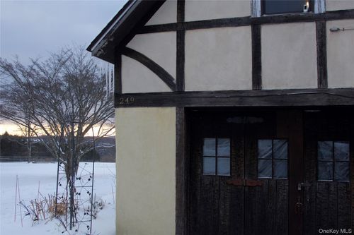 249 Starr Ridge Rd, Brewster, NY, 10509-4632 | Card Image