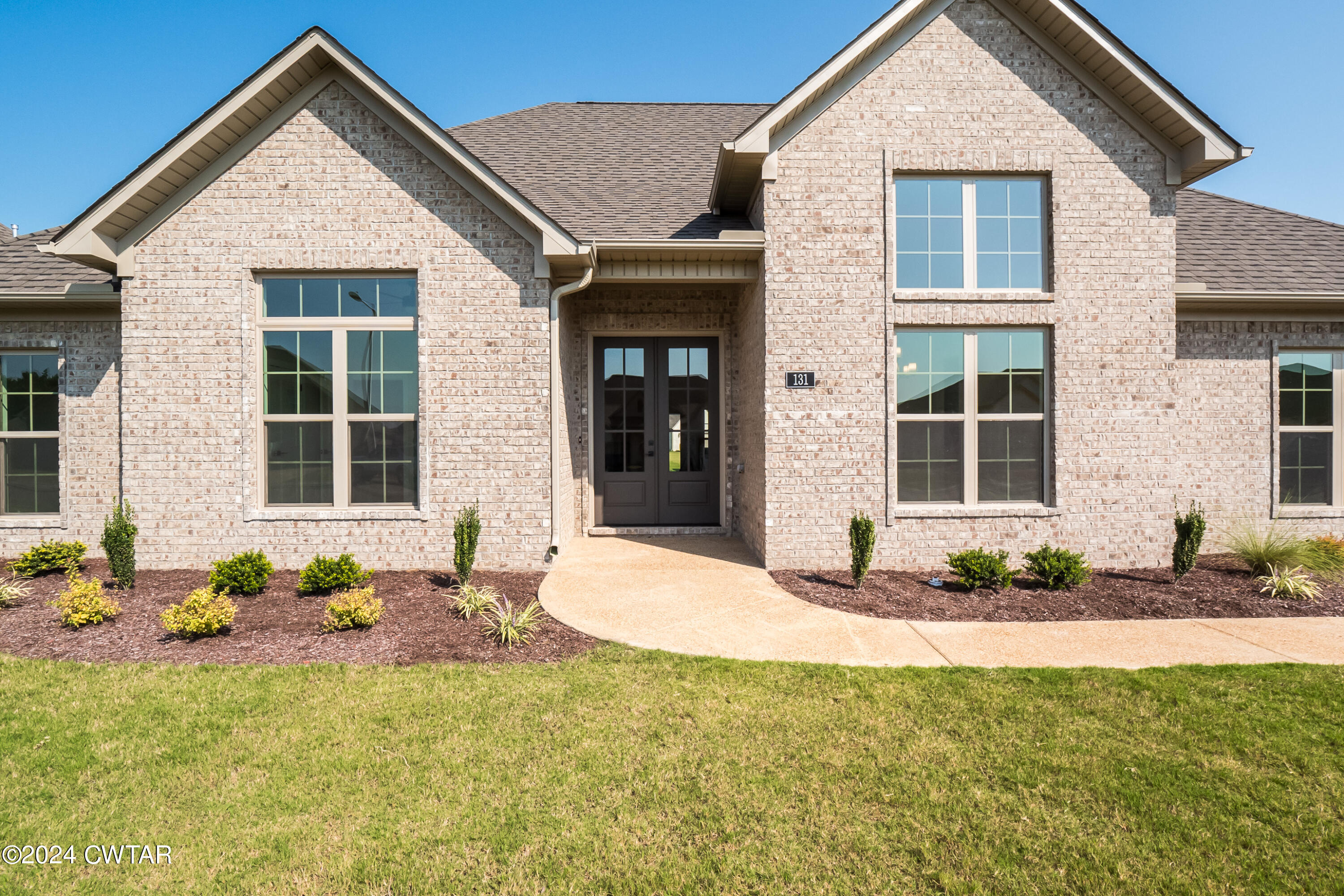 Isaiah Dr, Jackson, TN 38305