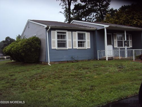 13 Augusta Rd, Whiting, NJ, 08759-2237 | Card Image