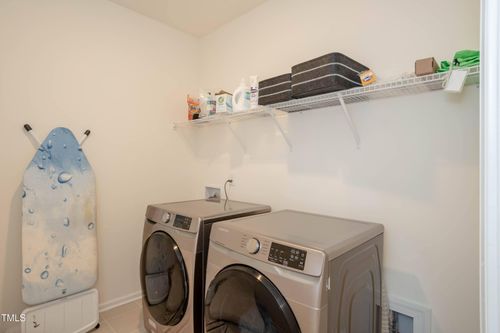 401 Kephart Way, Holly Springs, NC, 27540-4963 | Card Image