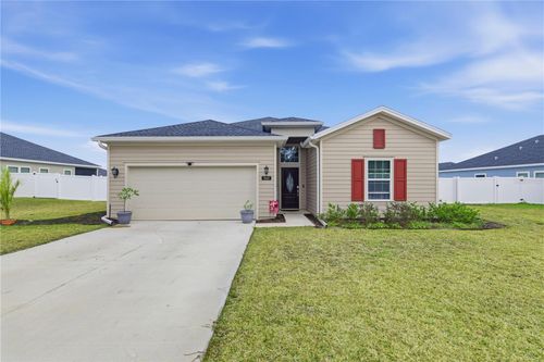 560 Nw 4th Ave, WILLISTON, FL, 32696-1642 | Card Image