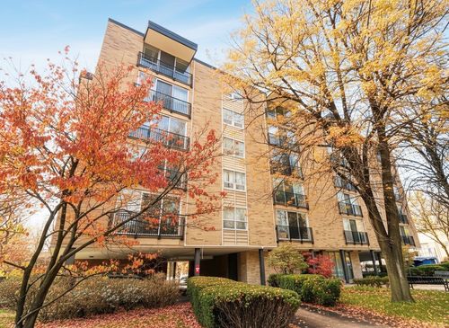 apt-205-424 Park Ave, River Forest, IL, 60305-1784 | Card Image