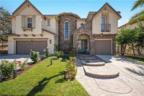 5588 California Oak St, Simi Valley, CA, 93063-4508 | Card Image