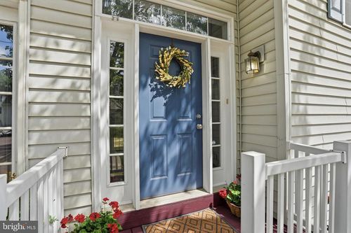 252 Roosevelt Ave, DOWNINGTOWN, PA, 19335-2992 | Card Image