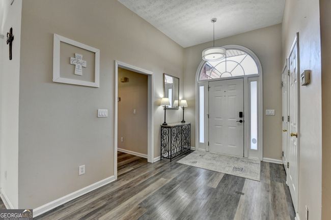 305 Morning Glen Dr, House other with 4 bedrooms, 2 bathrooms and 2 parking in Suwanee GA | Image 5