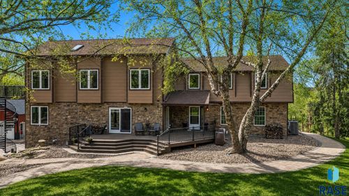 1305 S Barbara Cir Circle, Sioux Falls, SD, 57110 | Card Image