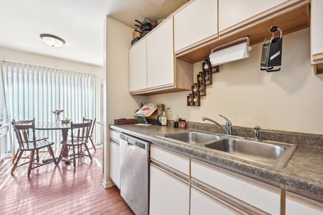 1024 Center Dr, Townhouse with 2 bedrooms, 2 bathrooms and 2 parking in MARENGO IL | Image 7
