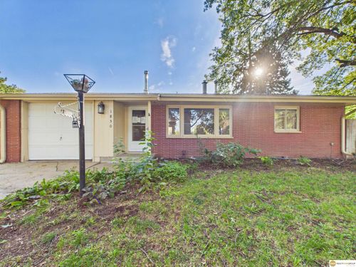 1850 E Bermuda Drive, Lincoln, NE, 68506 | Card Image