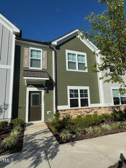 321 Ribbon Rail St, Fuquay-Varina, NC, 27526-1449 | Card Image
