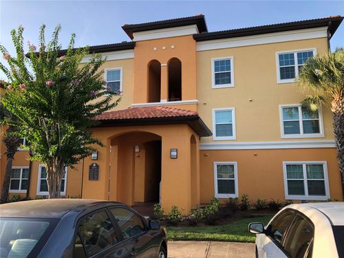 8304-5475 Vineland Rd, ORLANDO, FL, 32811-7636 | Card Image
