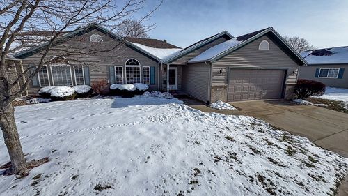 0-1313 Inglewood Cir, Bloomington, IL, 61704-8581 | Card Image