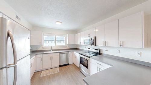 a302-1141 E 1320 S, Provo, UT, 84606-6738 | Card Image