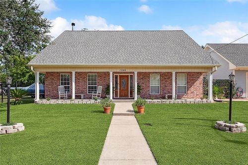 1944 Magnolia St, Jean Lafitte, LA, 70067-3622 | Card Image