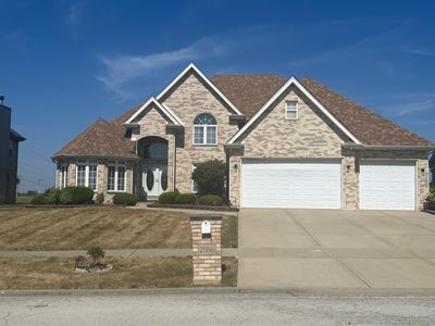 2086 Camelot Lane, House other with 3 bedrooms, 4 bathrooms and 4 parking in Lynwood IL | Image 1