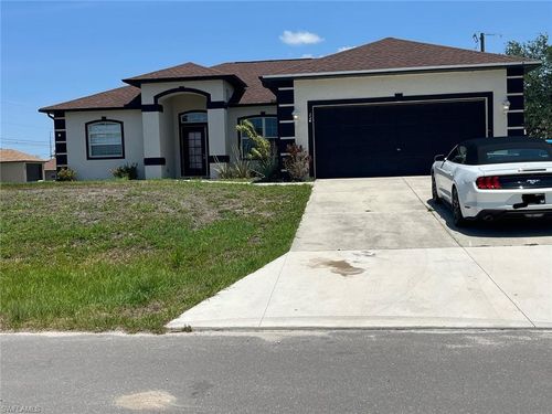 17 Ne 11th Ln, Cape Coral, FL, 33909-1279 | Card Image