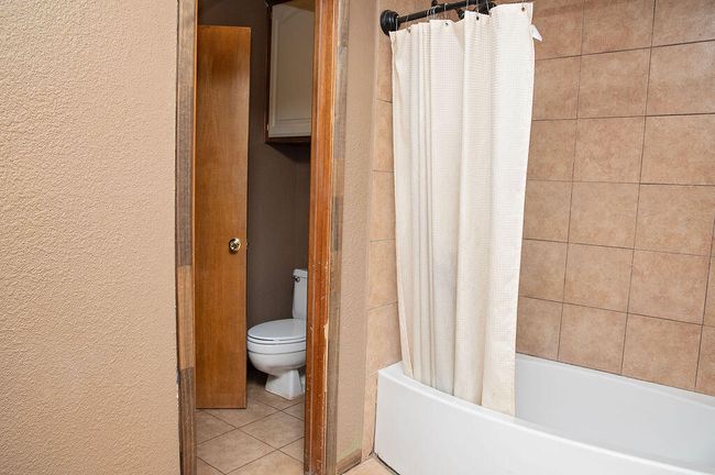 1560 State Highway 214, House other with 3 bedrooms, 3 bathrooms and null parking in Plains TX | Image 30