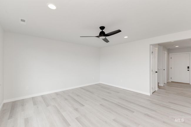 2365 W Opalite Dr, House other with 4 bedrooms, 3 bathrooms and 3 parking in Kuna ID | Image 11