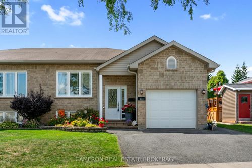 335 Emma Ave, Cornwall, ON, K6J0A2 | Card Image