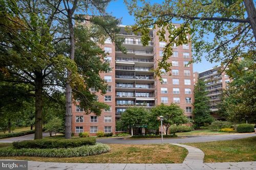 b-g3g-3900 Watson Pl Nw, WASHINGTON, DC, 20016-5416 | Card Image