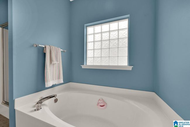 2304 Spaulding Pl, House other with 3 bedrooms, 2 bathrooms and null parking in MOODY AL | Image 21