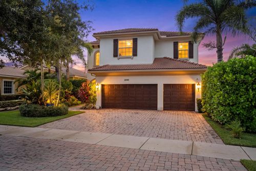 12140 Aviles Cir, Palm Beach Gardens, FL, 33418-8986 | Card Image