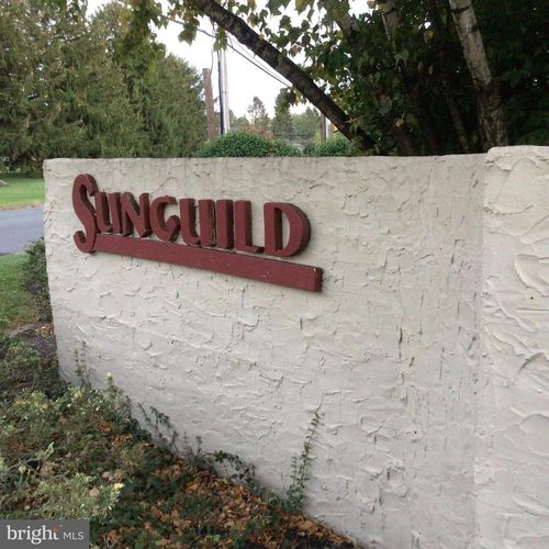 5-1075 Lancaster Blvd, MECHANICSBURG, PA, 17055-4473 | Card Image