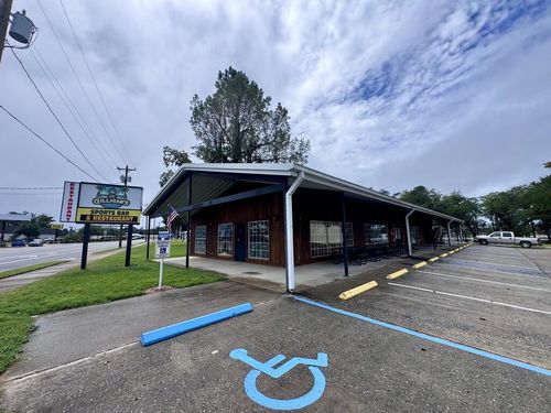 237 Hwy 71 N, Wewahitchka, FL, 32465 | Card Image