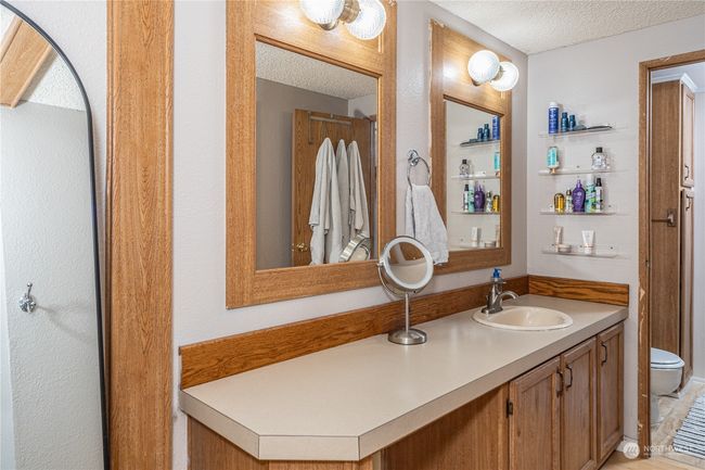 310 N Beacon Point Loop S, House other with 3 bedrooms, 2 bathrooms and null parking in Lilliwaup WA | Image 13