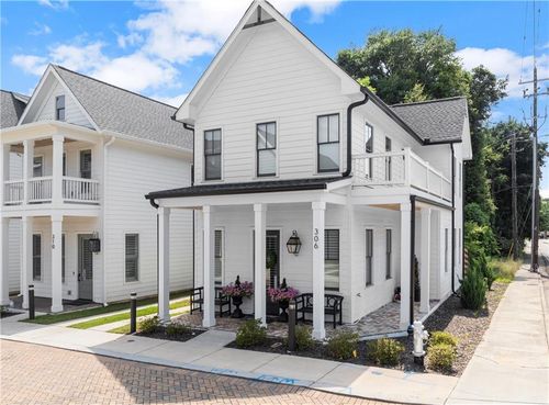 306 Clarendon Ct Se, Gainesville, GA, 30501-3794 | Card Image