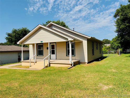 916 N Wilson Avenue, Sand Springs, OK, 74063 | Card Image