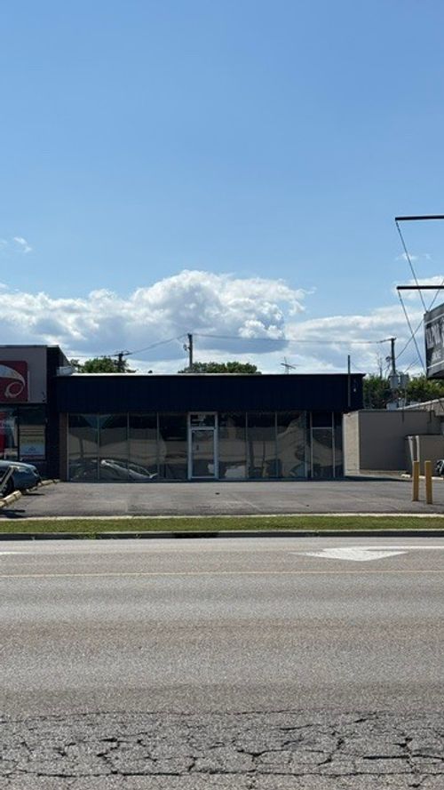 1524 N Lewis Ave, Waukegan, IL, 60085-1760 | Card Image