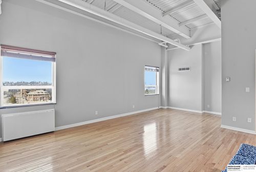 801-105 N 31st Ave, Omaha, NE, 68131-2960 | Card Image