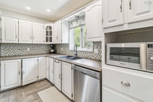 16670 103 Highway, House other with 3 bedrooms, 2 bathrooms and 2 parking in Hebbs Cross NS | Image 18