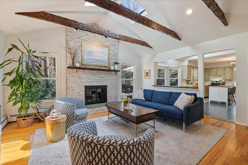 96 Bay Rd, Halesite, NY, 11743-1356 | Card Image