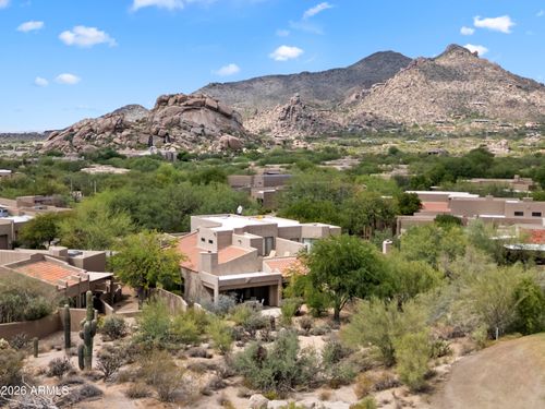 9220 E Whitethorn Cir, Scottsdale, AZ, 85266-1405 | Card Image
