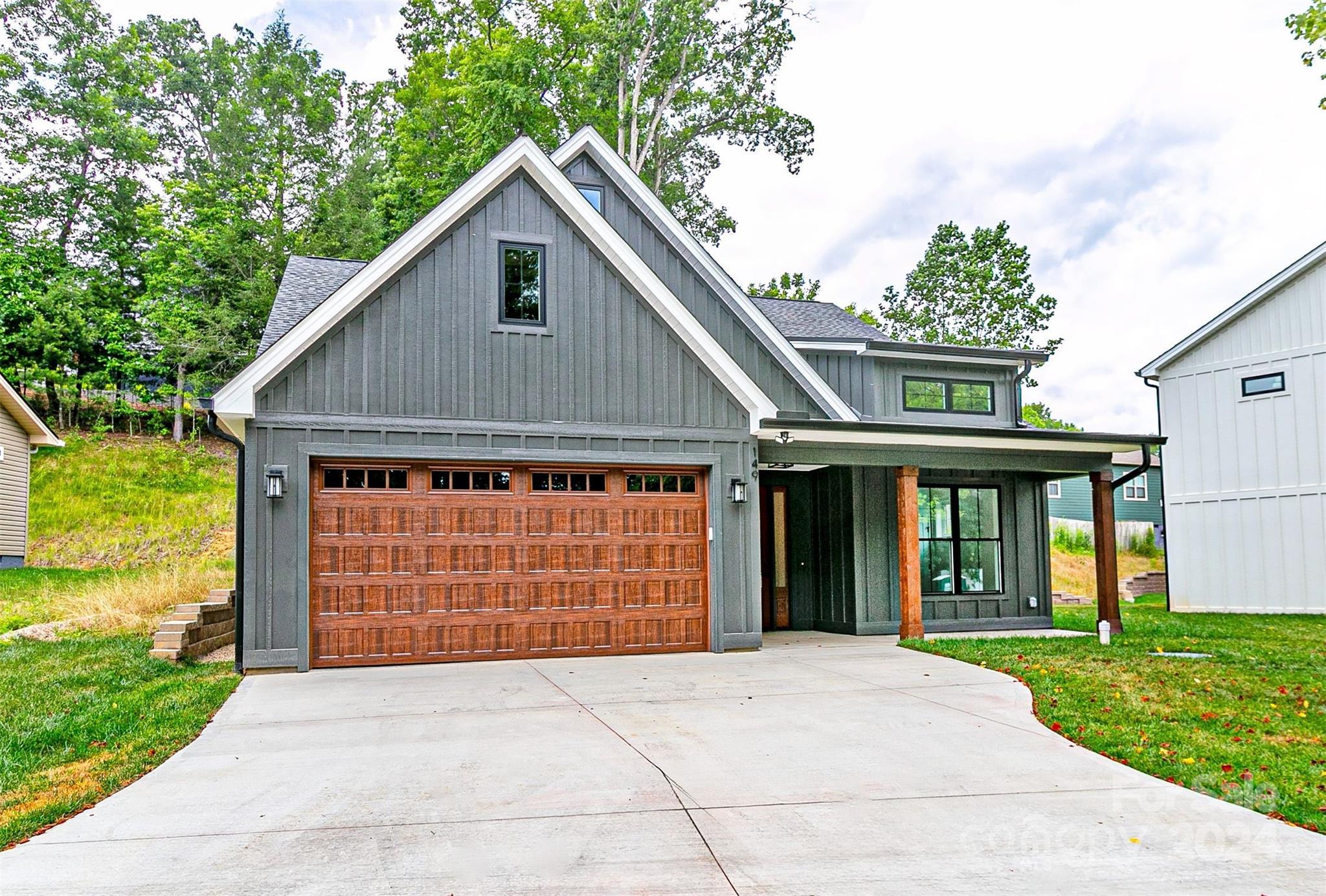 Plato Pl, Etowah, NC 28729
