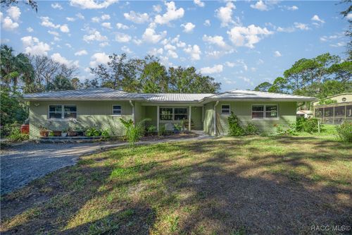 25 64th St, Yankeetown, FL, 34498-2324 | Card Image