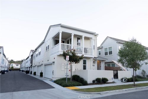 4078 Summer Way, Corona, CA, 92883-3699 | Card Image