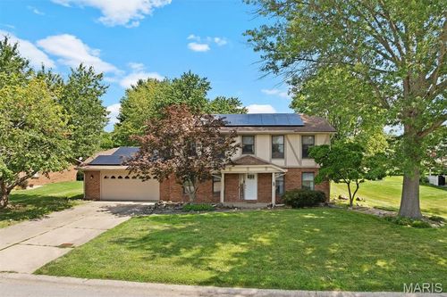 1711 Fairway Dr, Shiloh, IL, 62269-2915 | Card Image