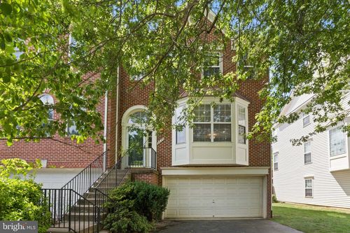 2834 Little Falls Pl, Falls Church, VA, 22042-1730 | Card Image