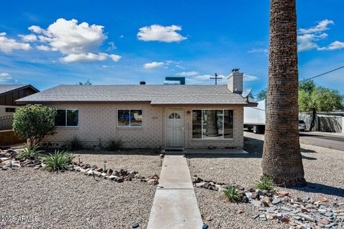 8050 N 11th Pl, Phoenix, AZ, 85020-3714 | Card Image
